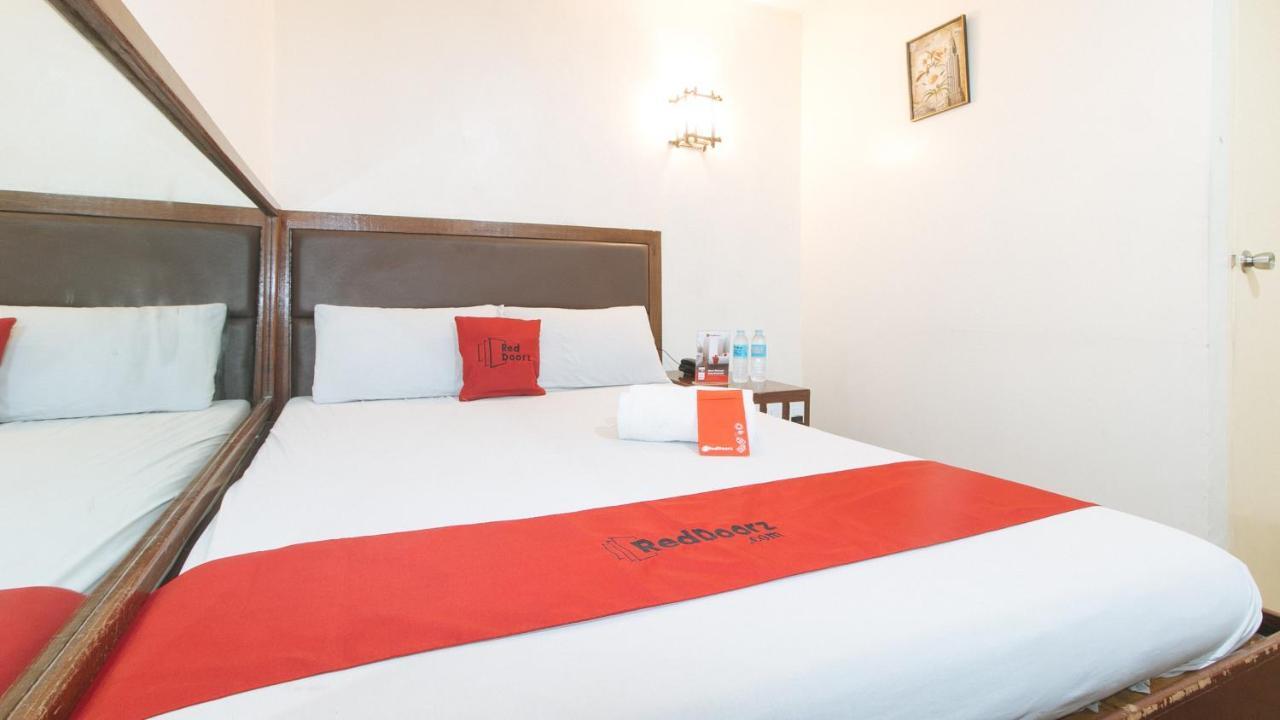 Reddoorz @ Riches Holiday Hotel Avenida Manila Exterior photo